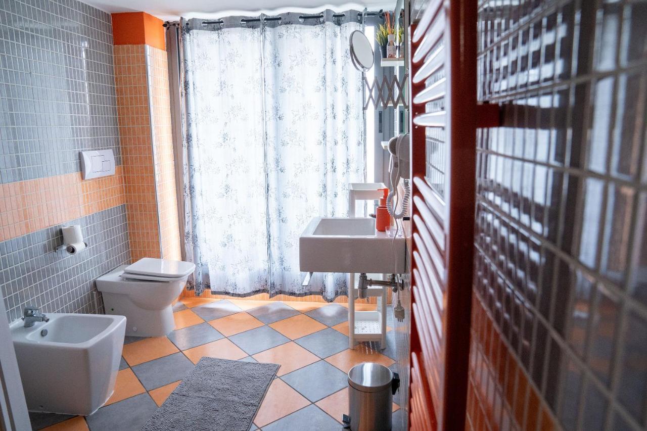 Attic A31 Apartament Rooftop Deluxe 산타 마리아 카푸아 베테레 외부 사진
