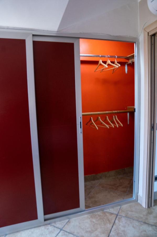 Attic A31 Apartament Rooftop Deluxe 산타 마리아 카푸아 베테레 외부 사진